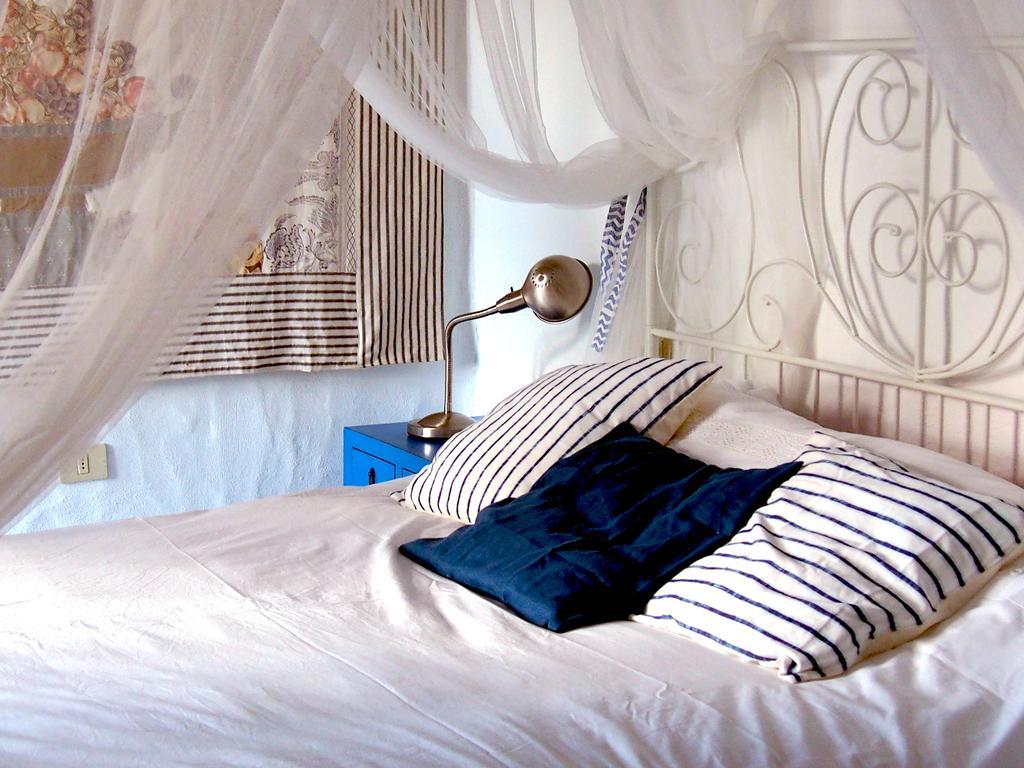 La Casa Caldera Guest House Femes Bagian luar foto