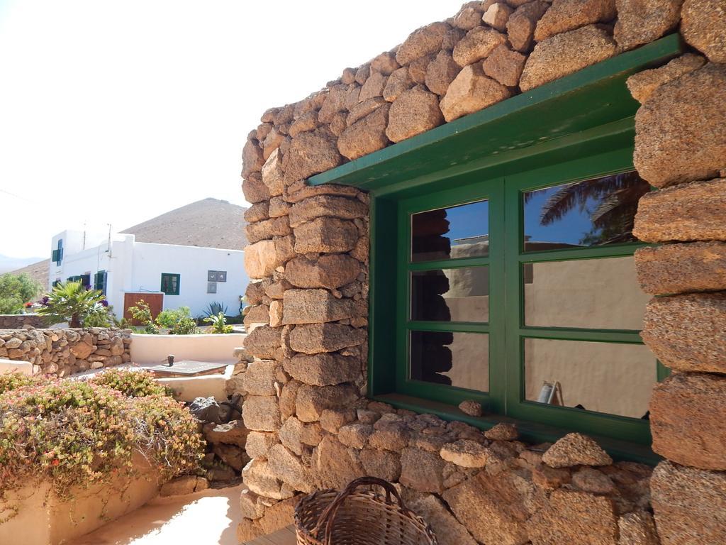 La Casa Caldera Guest House Femes Bagian luar foto