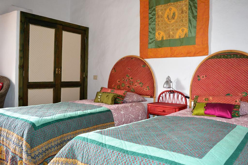 La Casa Caldera Guest House Femes Bagian luar foto