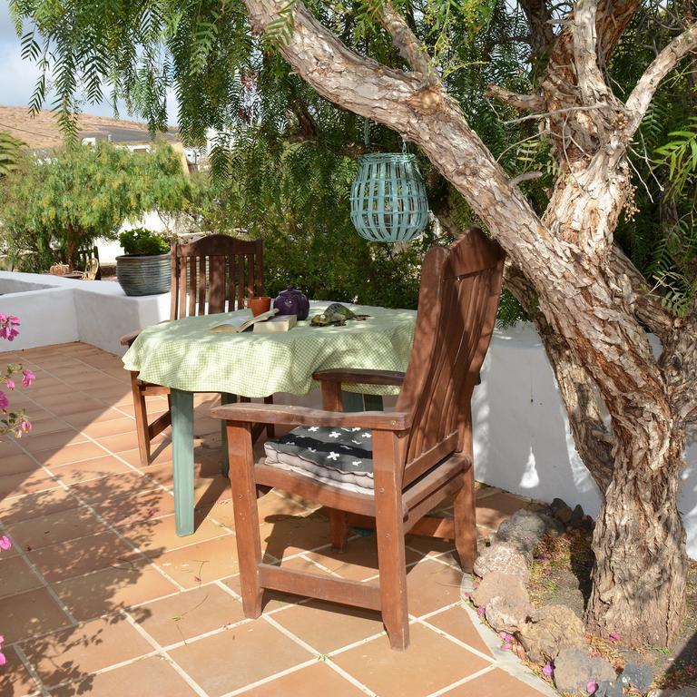 La Casa Caldera Guest House Femes Bagian luar foto